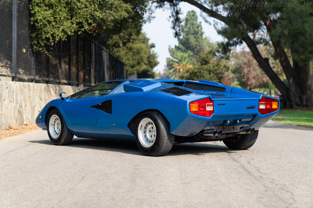 Lamborghini Countach LP400