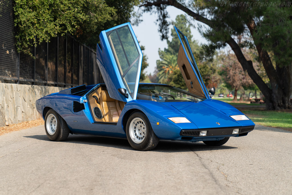 Lamborghini Countach LP400