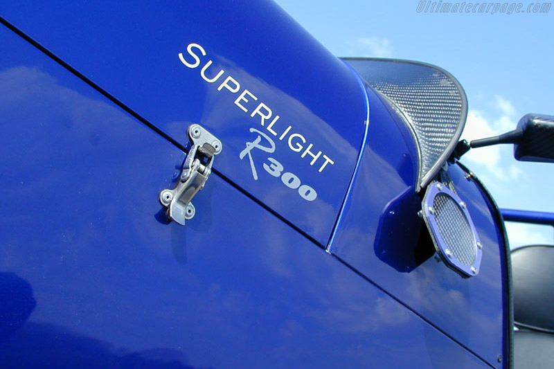 Caterham Seven Superlight R300
