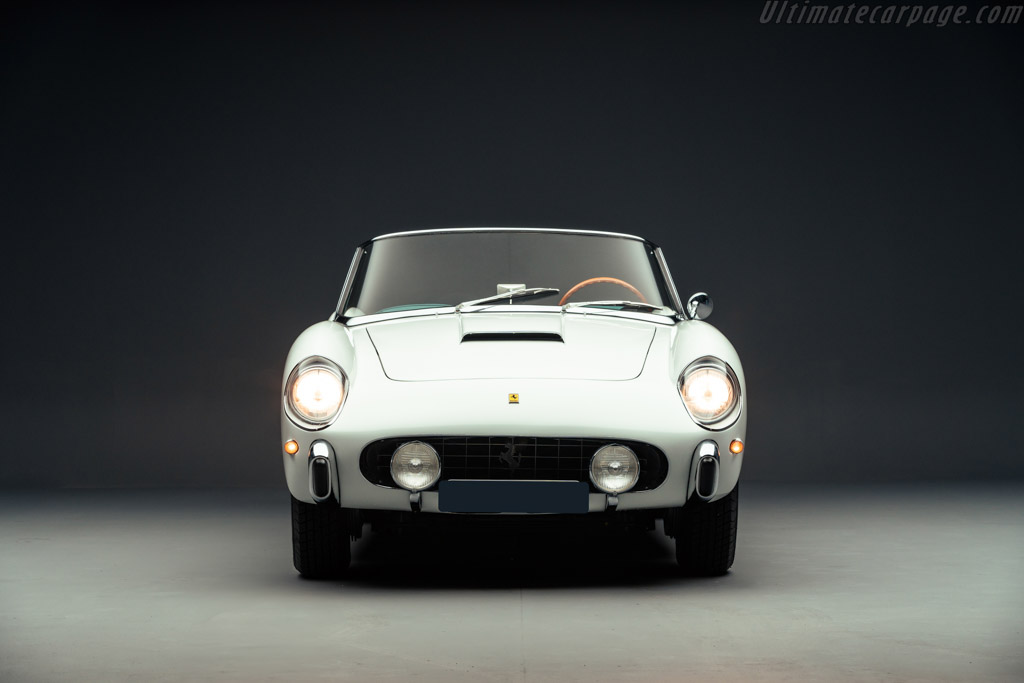 Ferrari 250 GT Pinin Farina Cabriolet