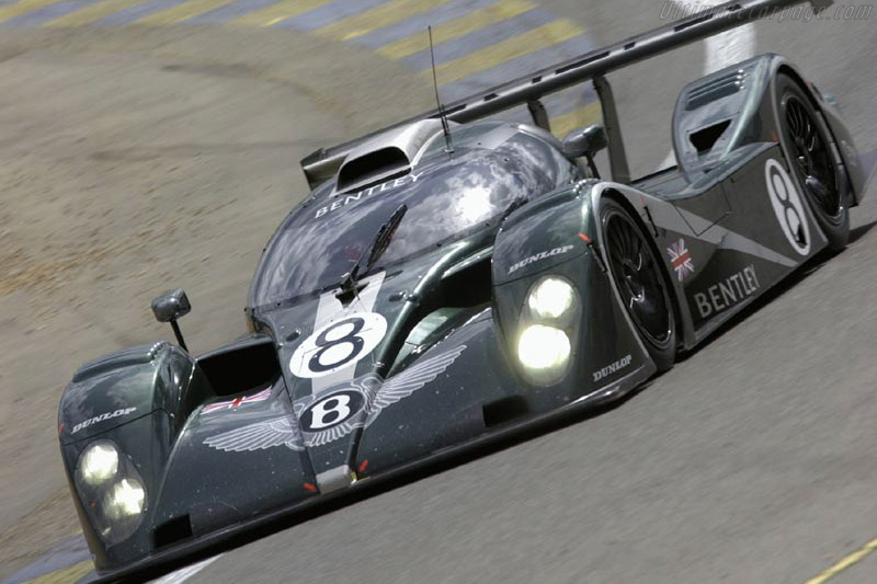 Bentley EXP Speed 8