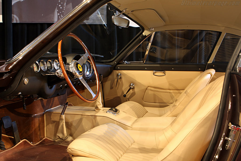 Ferrari 250 GT Lusso