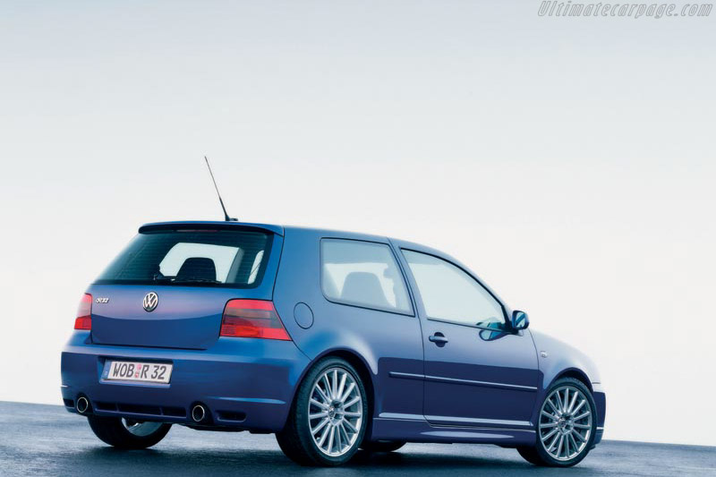 Volkswagen Golf IV R32