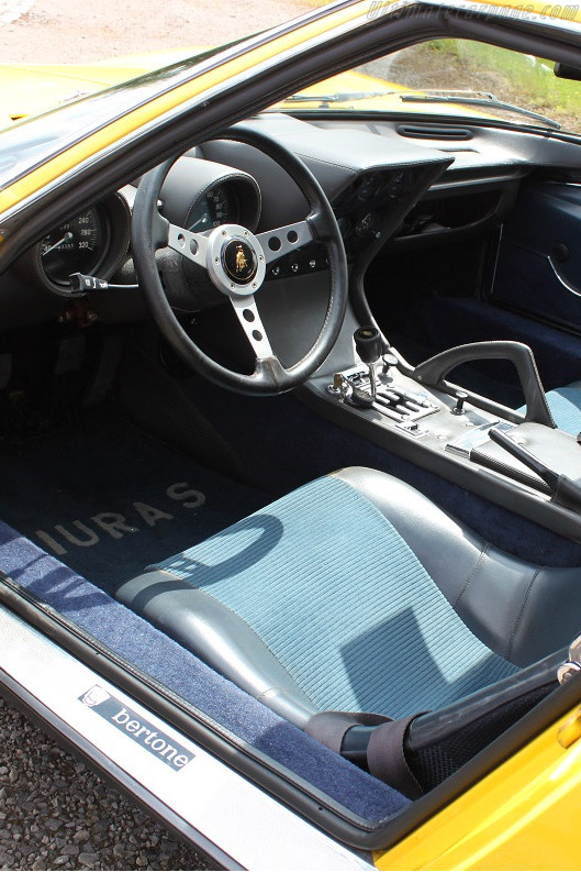 Lamborghini Miura P400 S