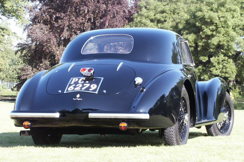 Alfa Romeo 6C 2500 SS Touring Berlinetta - Chassis: 915012  - 2002 Louis Vuitton Classic