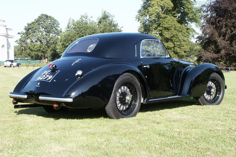 Alfa Romeo 6C 2500 SS Touring Berlinetta - Chassis: 915012  - 2002 Louis Vuitton Classic