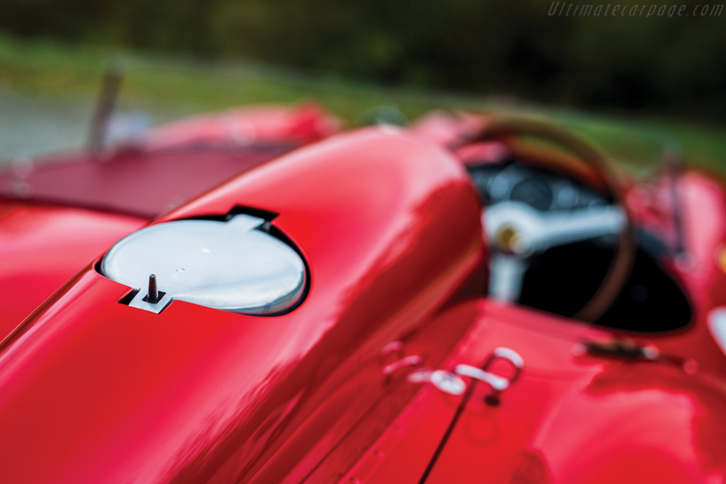 Ferrari 290 MM Scaglietti Spyder