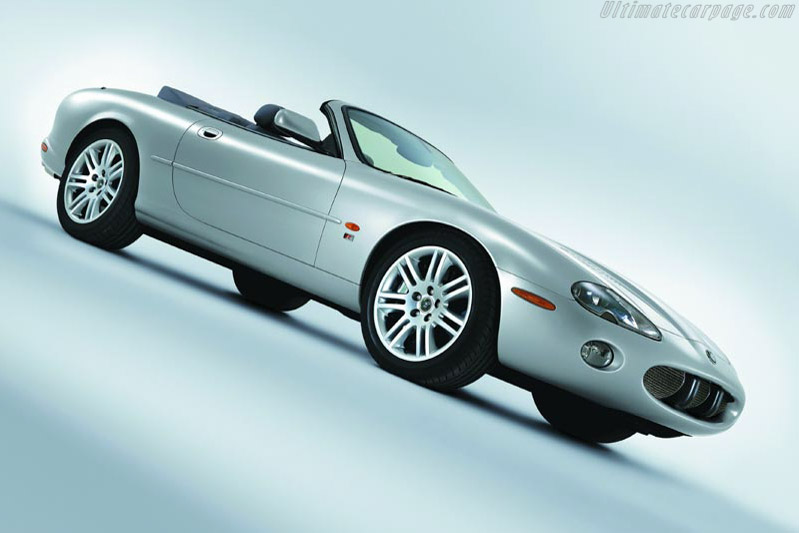 Jaguar XKR Convertible