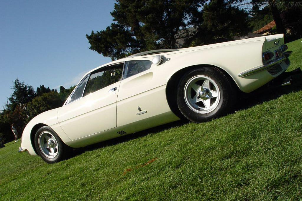 Ferrari 365 P Pininfarina Tre Posti Speciale