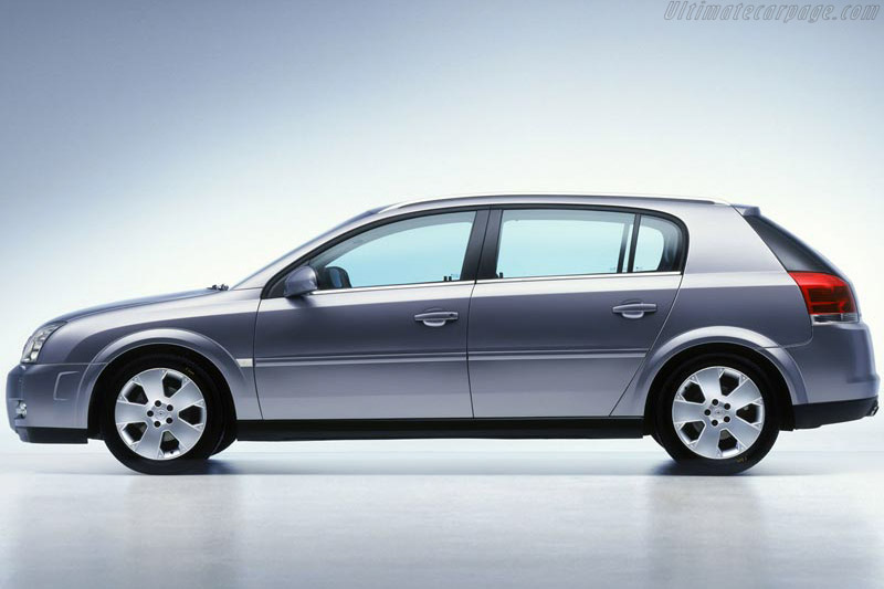 Opel Signum