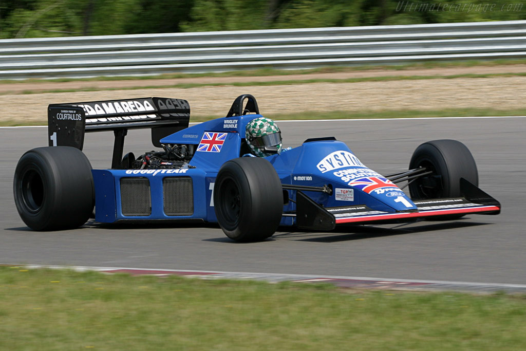 Tyrrell 012 Cosworth