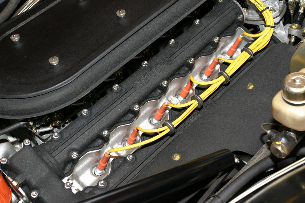 Ferrari 365 GTS/4 Daytona - Chassis: 15535  - 2004 Bonhams Gstaad Auction
