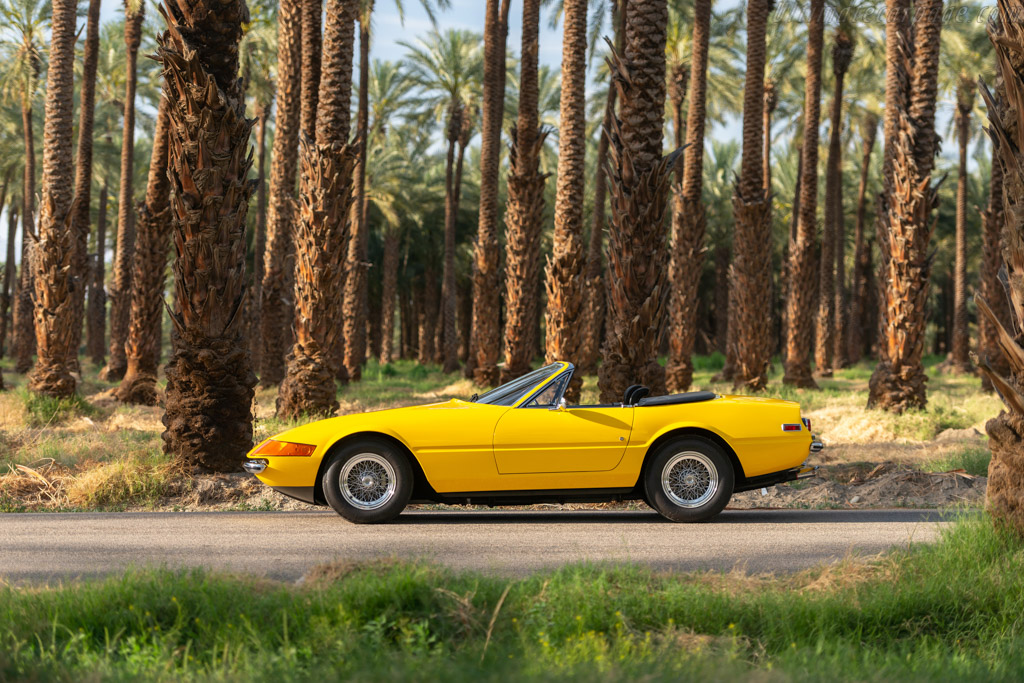 Ferrari 365 GTS/4 Daytona