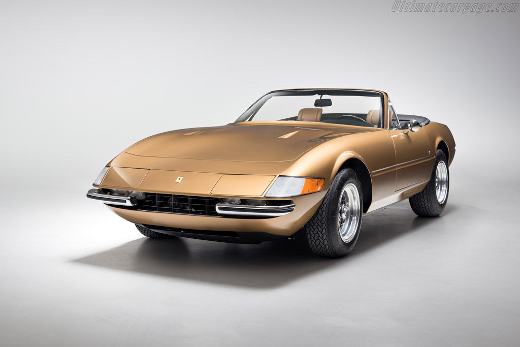 Ferrari 365 GTS/4 Daytona