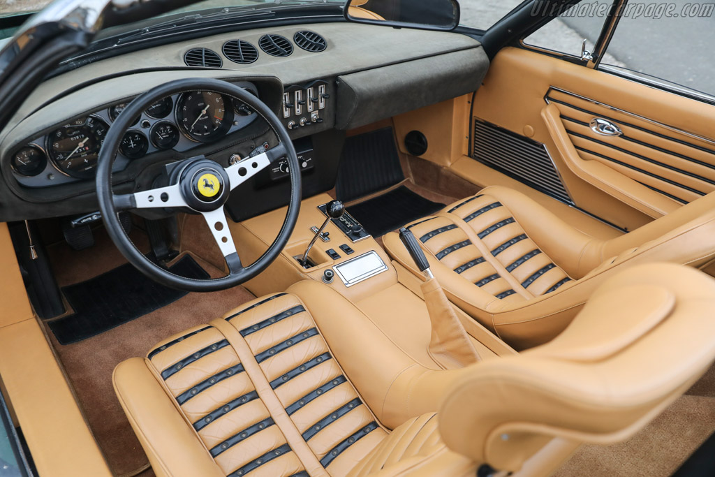 Ferrari 365 GTS/4 Daytona