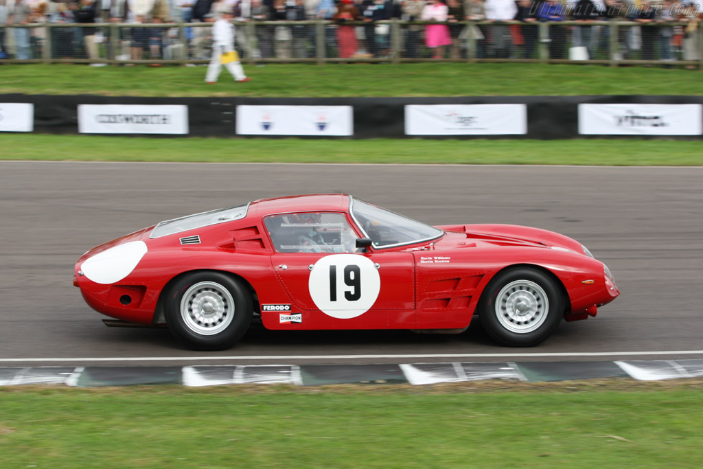 Iso Grifo A3/C - Chassis: B 0201  - 2007 Goodwood Revival