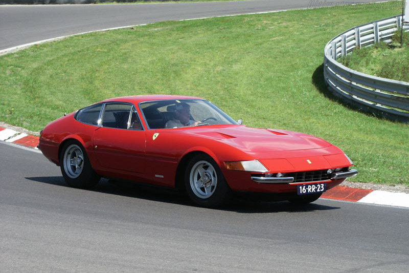Ferrari 365 GTB/4 Daytona