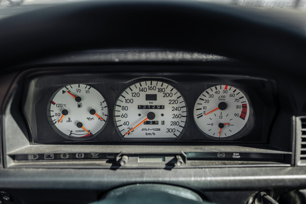 Mercedes-Benz 190 E 2.5-16 Evolution II