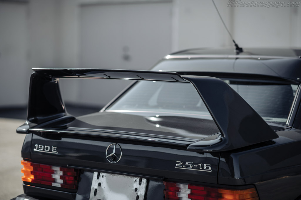 Mercedes-Benz 190 E 2.5-16 Evolution II