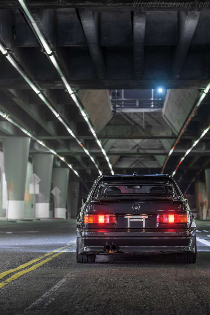 Mercedes-Benz 190 E 2.5-16 Evolution II