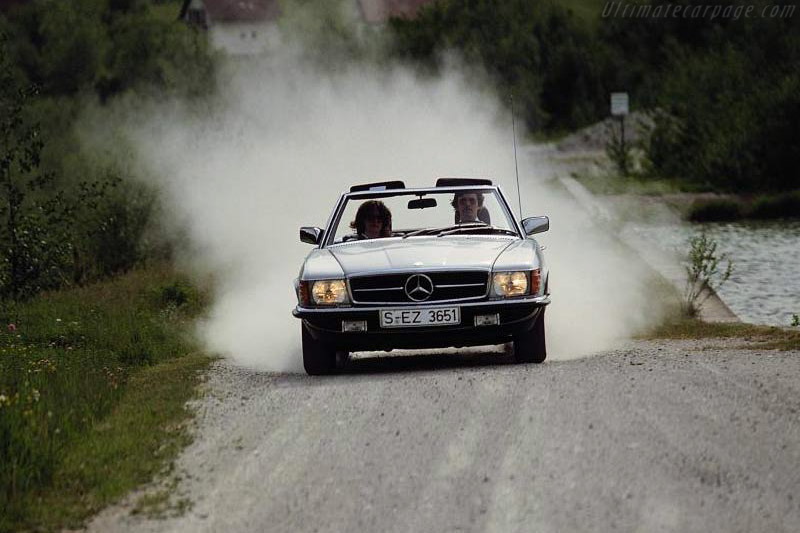 Mercedes-Benz 500 SL
