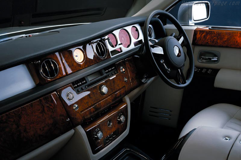 Rolls-Royce Phantom