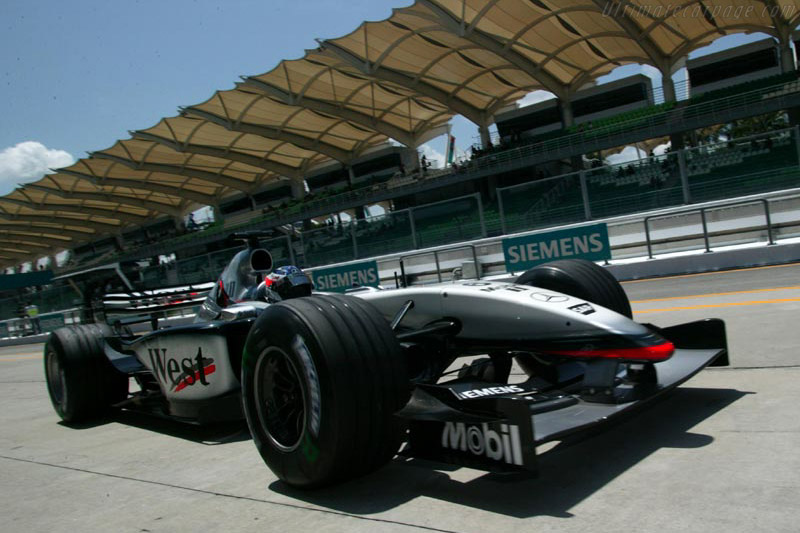 McLaren MP4-17D Mercedes