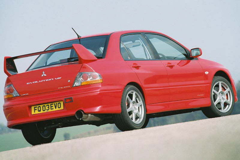 Mitsubishi Lancer EVO VIII FQ-300