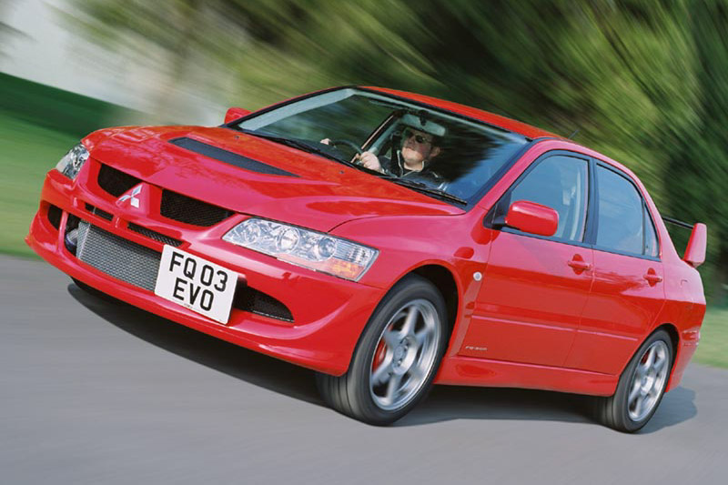 Mitsubishi Lancer EVO VIII FQ-300