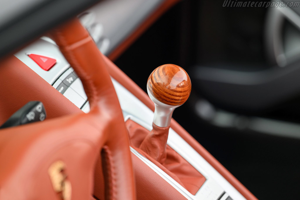 Porsche Carrera GT