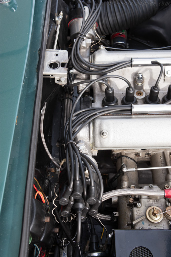 Aston Martin DB4 GT - Chassis: DB4GT/0110/R  - 2012 Goodwood Revival