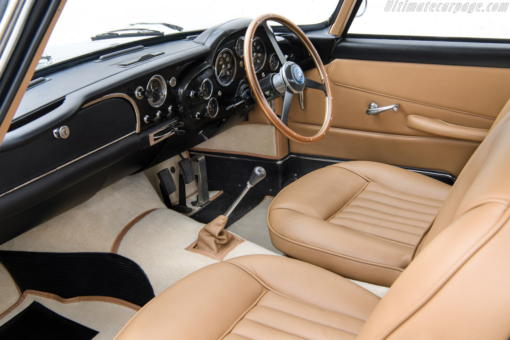 Aston Martin DB4 GT