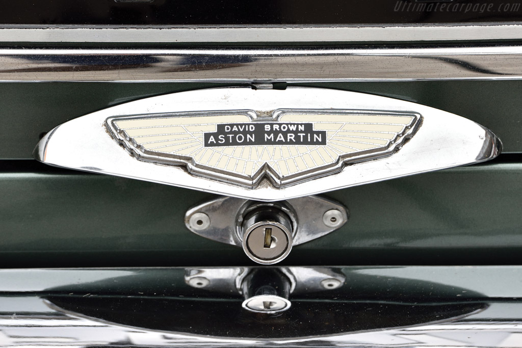 Aston Martin DB4 GT