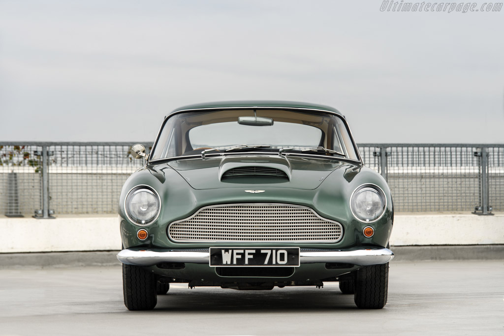 Aston Martin DB4 GT
