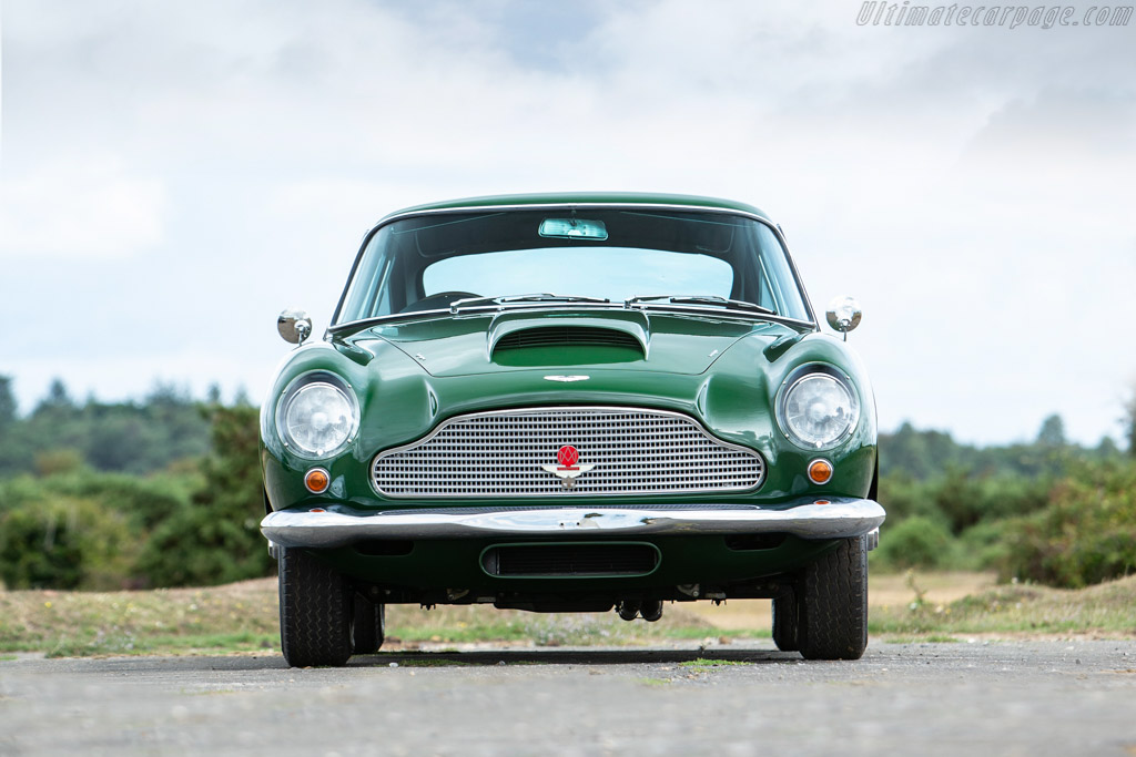 Aston Martin DB4 GT