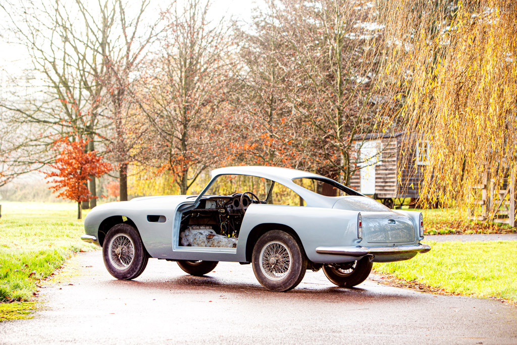 Aston Martin DB4 GT