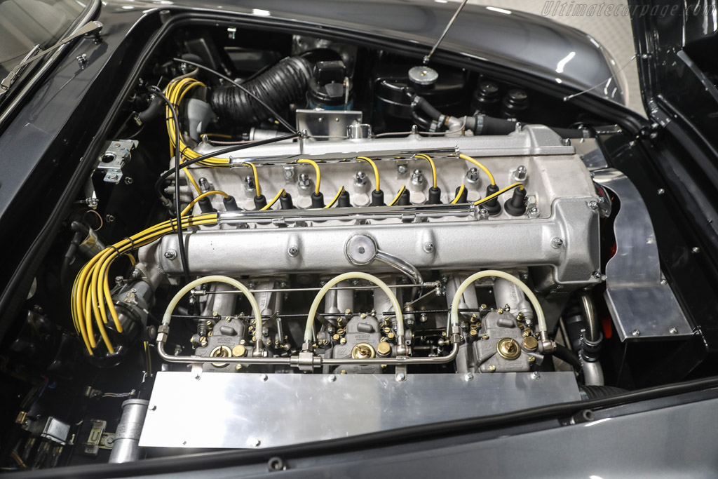 Aston Martin DB4 GT