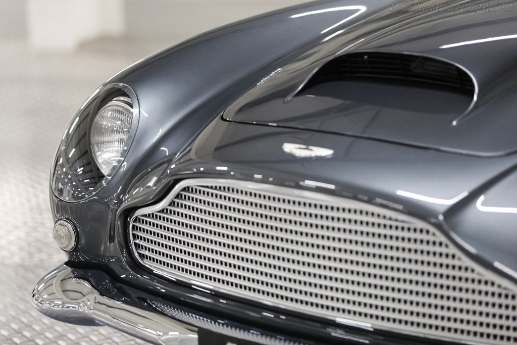 Aston Martin DB4 GT