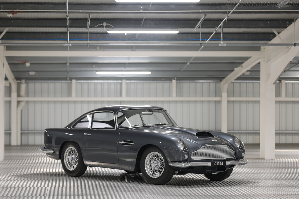 Aston Martin DB4 GT