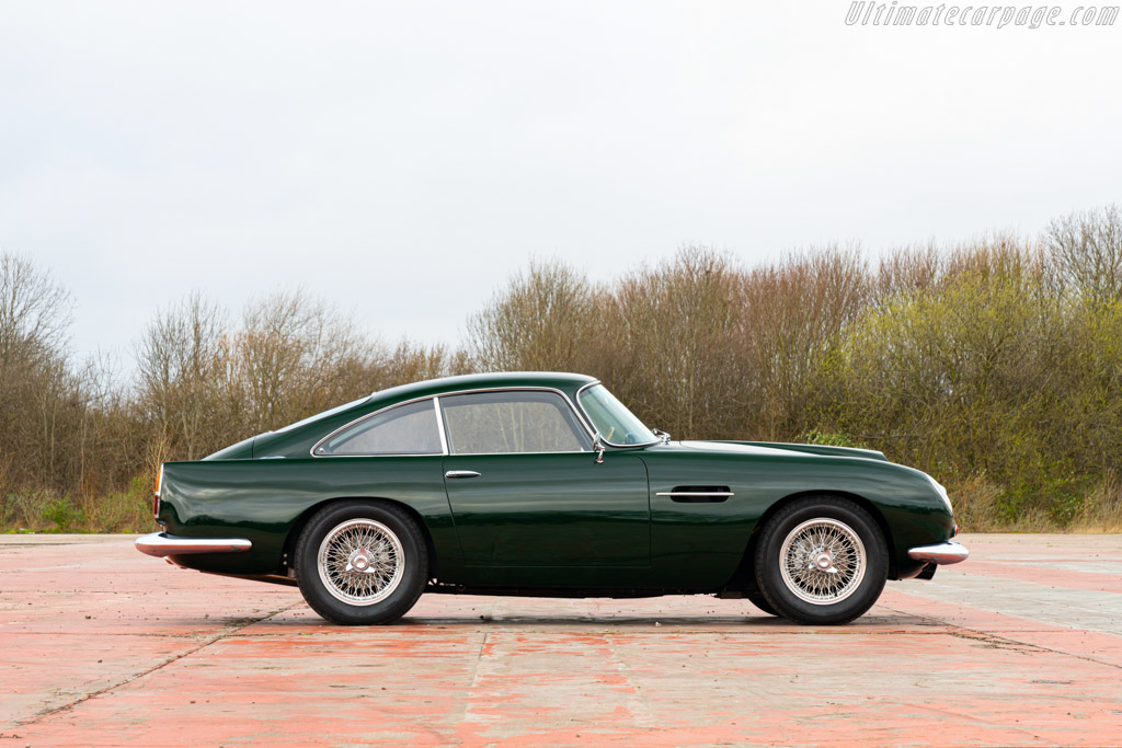 Aston Martin DB4 GT