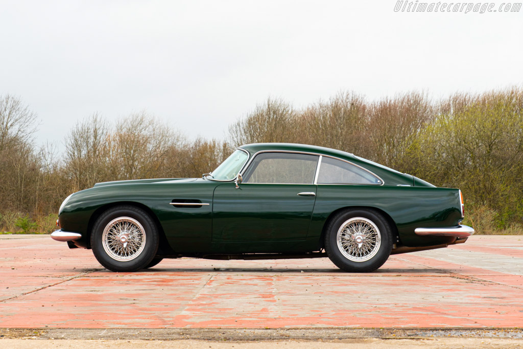 Aston Martin DB4 GT