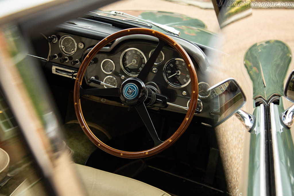 Aston Martin DB4 GT