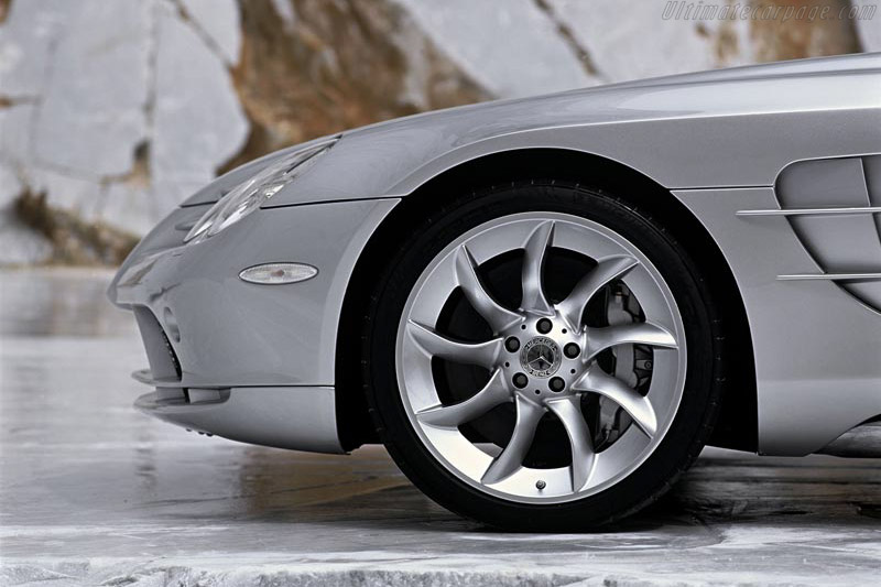 Mercedes-Benz SLR McLaren