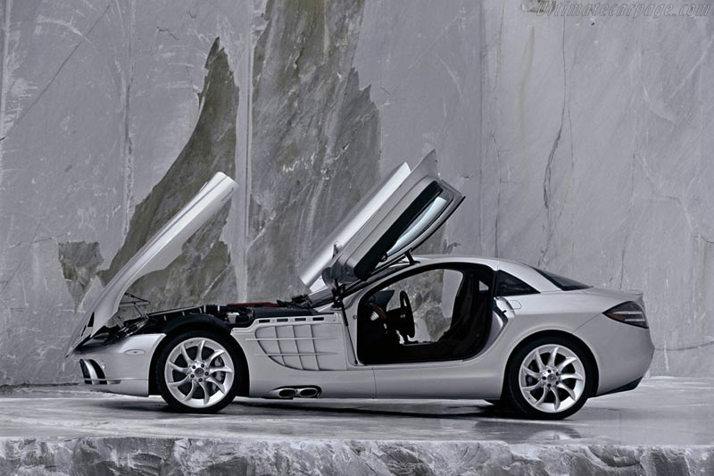 Mercedes-Benz SLR McLaren