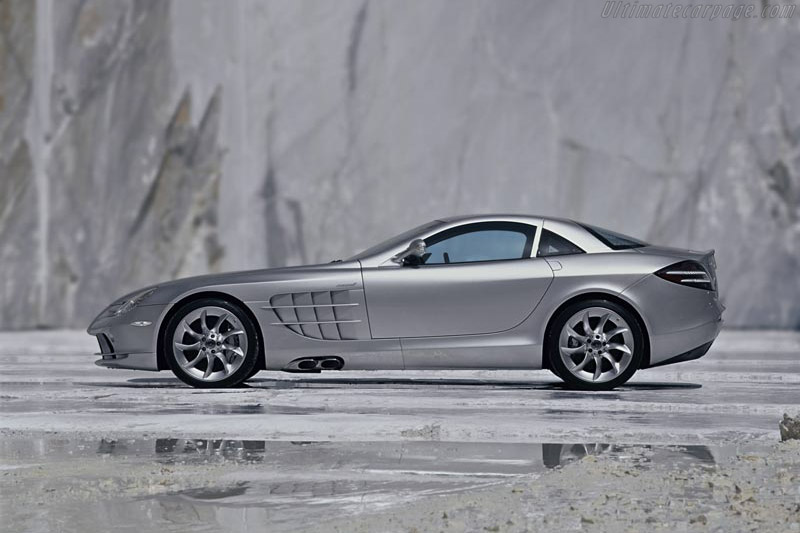 Mercedes-Benz SLR McLaren