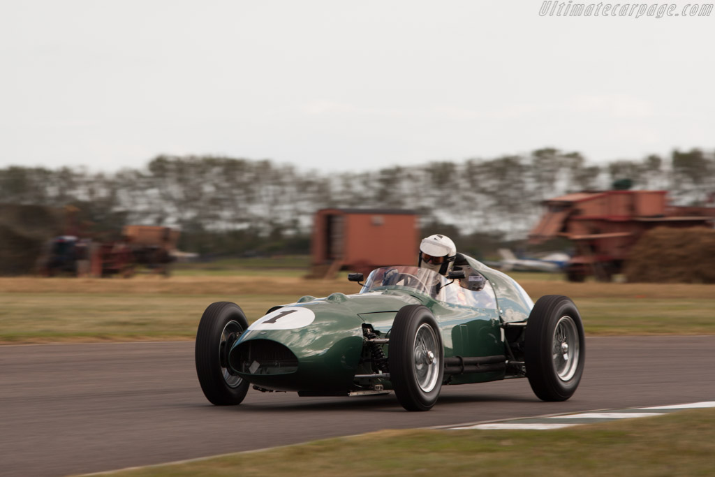 Aston Martin DBR4 - Chassis: DBR4/4 - Driver: Richard Attwood - 2012 Goodwood Revival