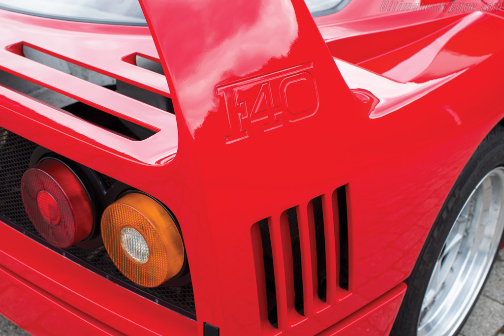 Ferrari f40 игрушка