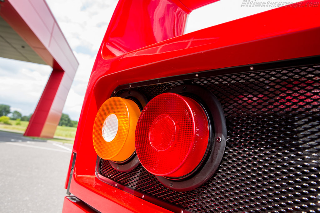 Ferrari F40
