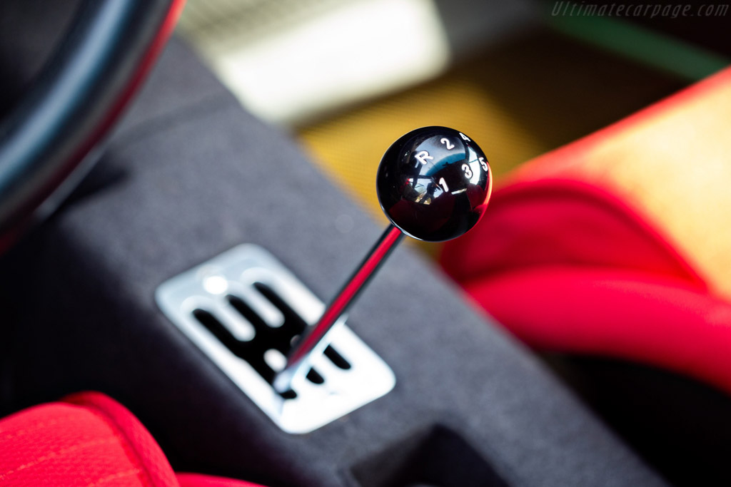 Ferrari F40