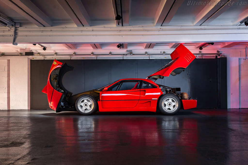 Ferrari F40